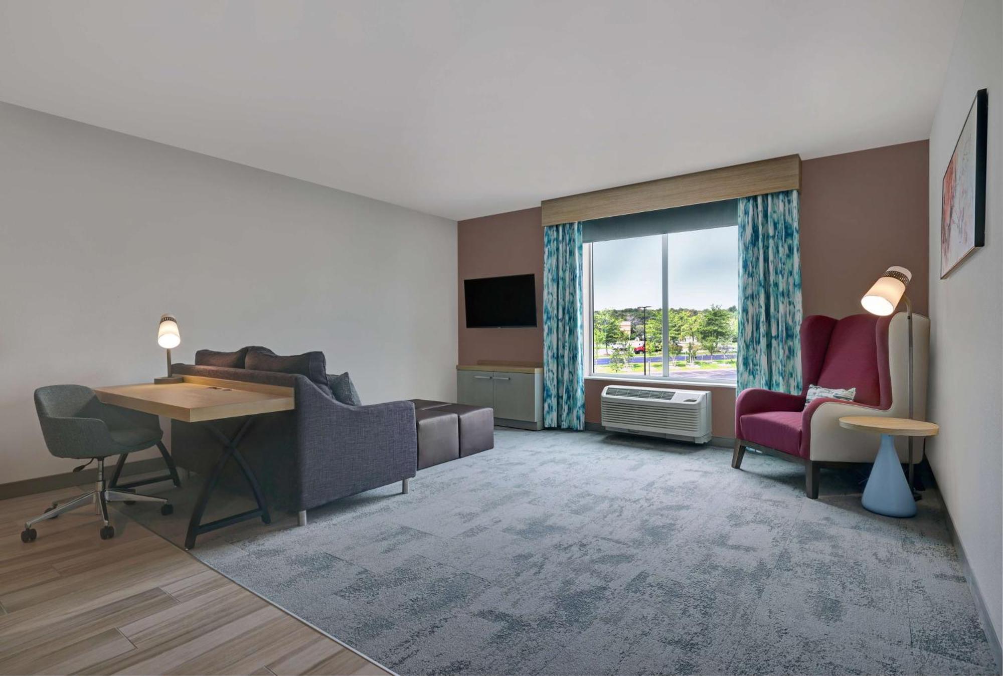 Hilton Garden Inn ماناساس المظهر الخارجي الصورة